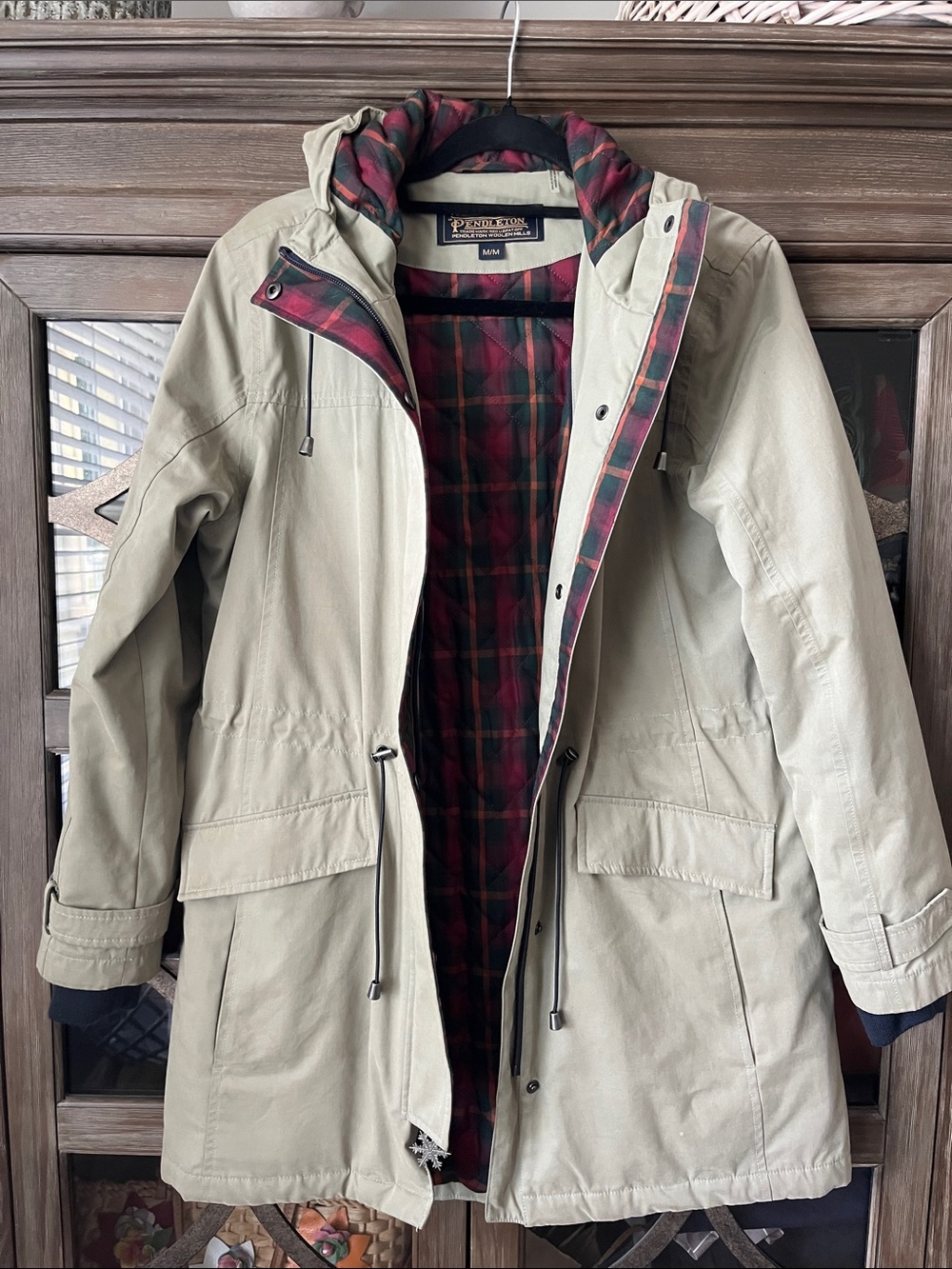 Pendleton NWOT Cream Cold Weather Jacket with Red Plaid Lining
